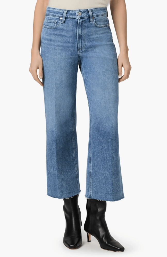 The Best Butt-Lifting Jeans According to Stylists in 2025