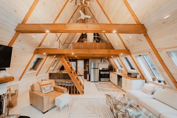 15 Best Cozy Cabins on Airbnb to Book in Winter 2026