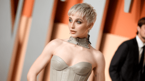 Emma Chamberlain at the 2025 Vanity Fair Oscar Party Hosted By Radhika Jones held at Wallis Annenberg Center for the Performing Arts on March 02, 2025 in Beverly Hills, California.