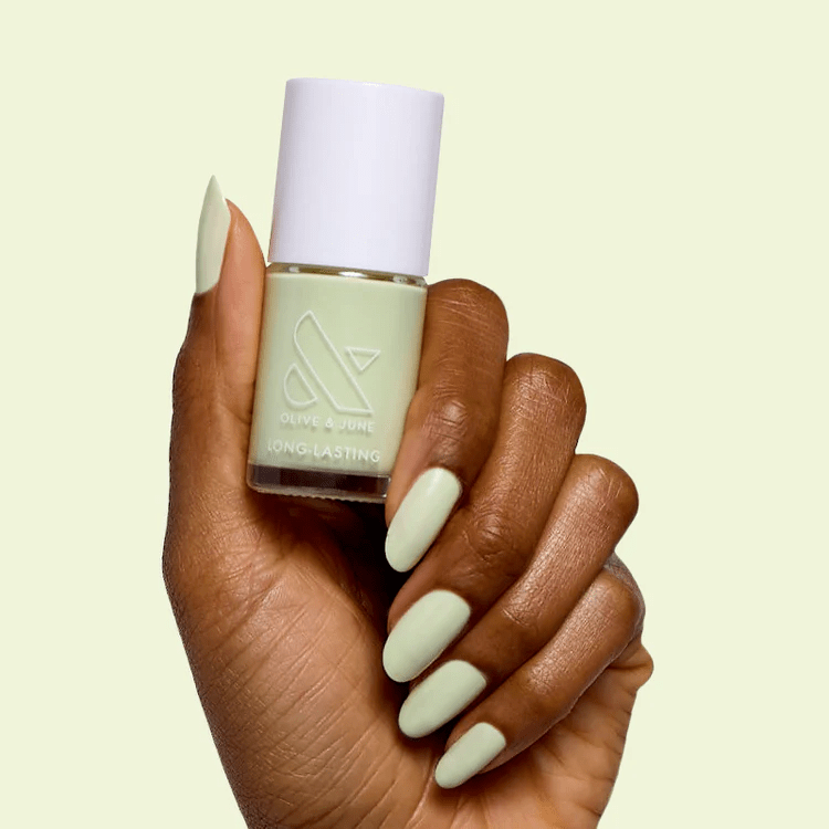 Key Lime Pie Nails Trend 2025: The Perfect Spring Manicure