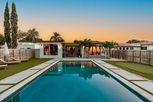 20 Best Bachelorette Airbnbs to Book in the US 2026