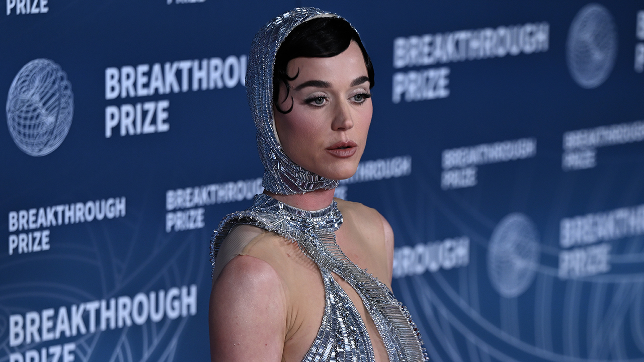 SANTA MONICA, CA - APRIL 5: Katy Perry attends the 11th Annual Breakthrough Prize Awards and Ceremony at the Barker Hangar in Santa Monica of Los Angeles, California, United States on April 5, 2025.