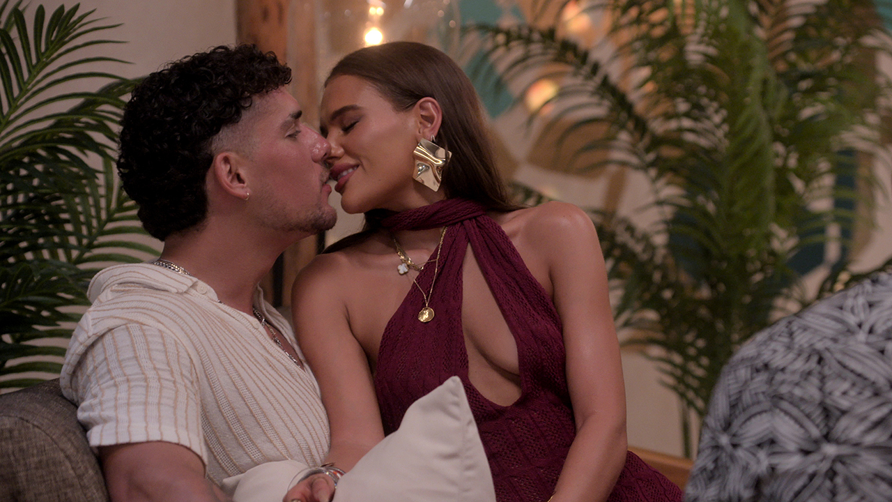 Are Lucy and Daniel still together from The Percect Match Season 3?