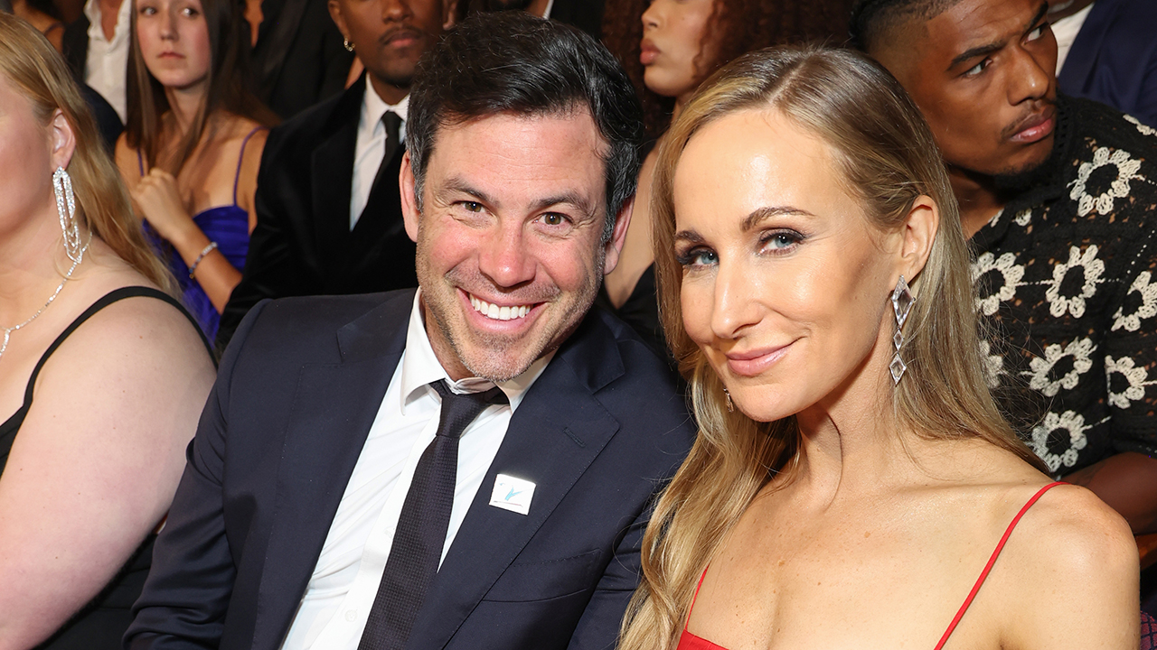 Nikki Glaser and Chris Convy